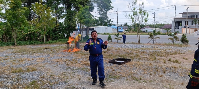 โครงการอบรมให้ความรู้การป้องกันและระงับอัคคีภัยเบื้องต้น และสาธารณภัยชุมชน ประจำปี พ.ศ.2566