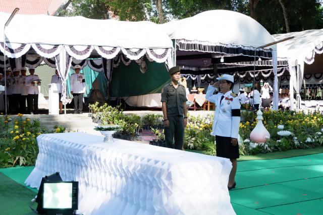 พิธีถวายดอกไม้จันทน์ 26 ตุลาคม 2560 ณ วัดหนองดี
